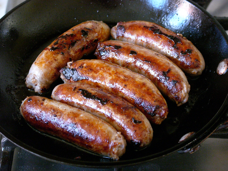 Lincolnshire sausages (traditional breakfast bangers)
